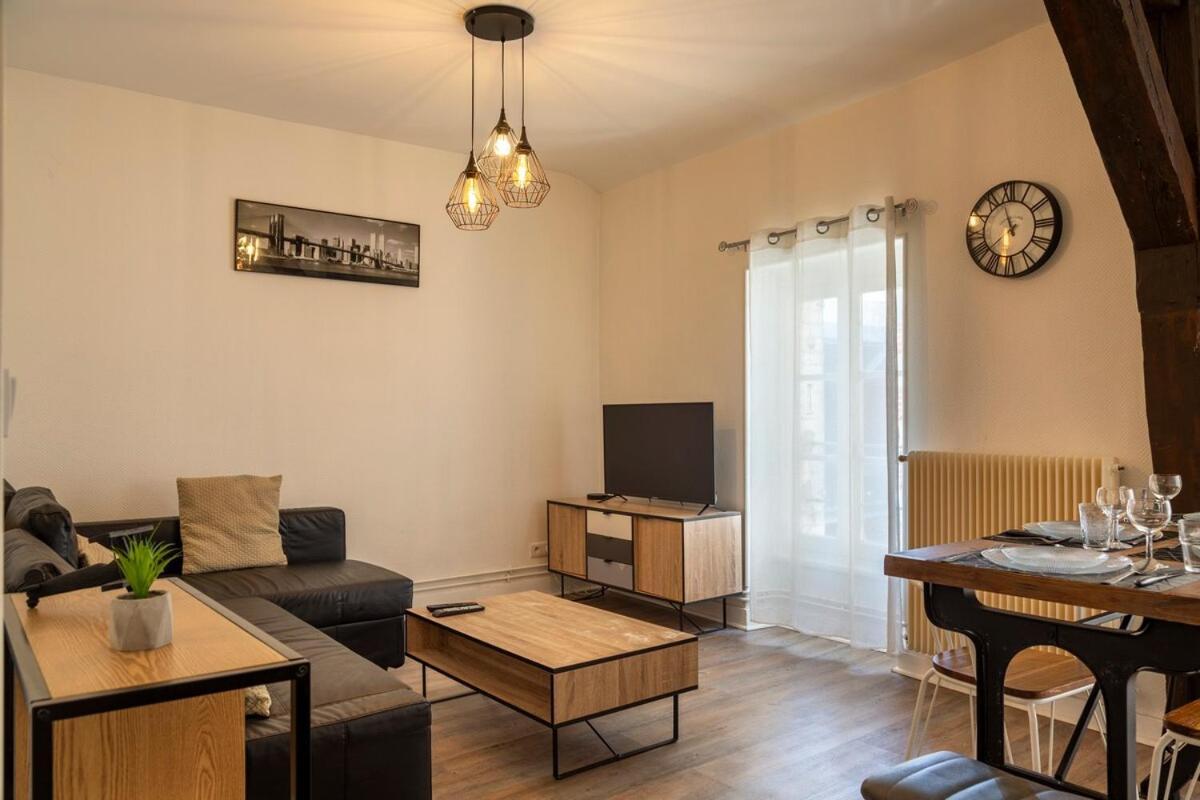 Apartment Le Plaisancier ~ Centre-ville ~ Bord De Loire